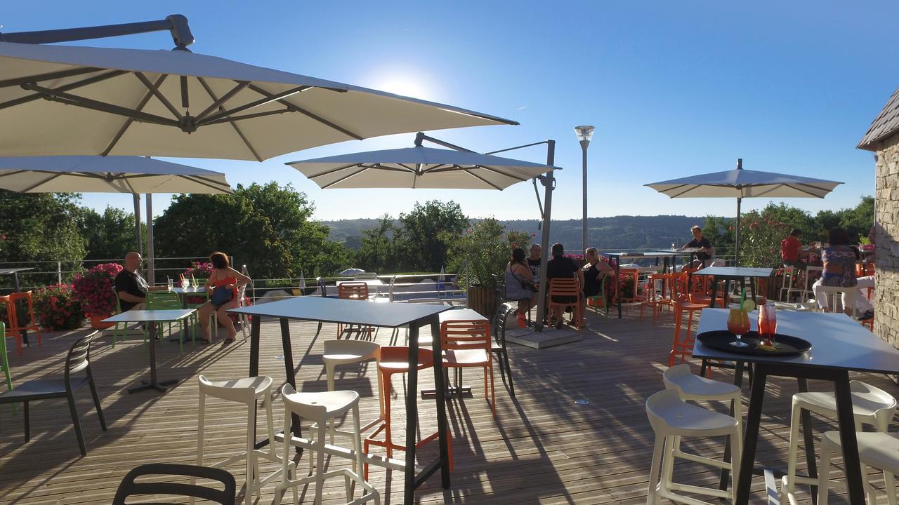 Vvf Aveyron Najac Hotel Bagian luar foto