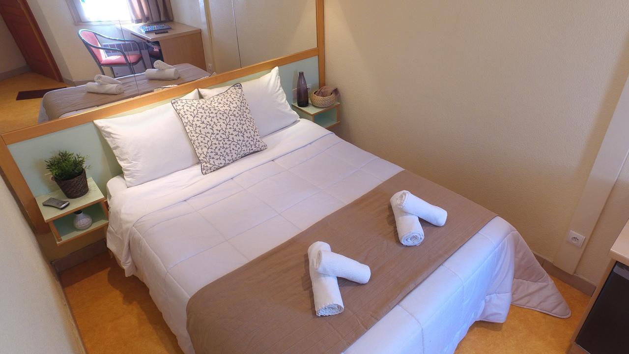Vvf Aveyron Najac Hotel Bagian luar foto